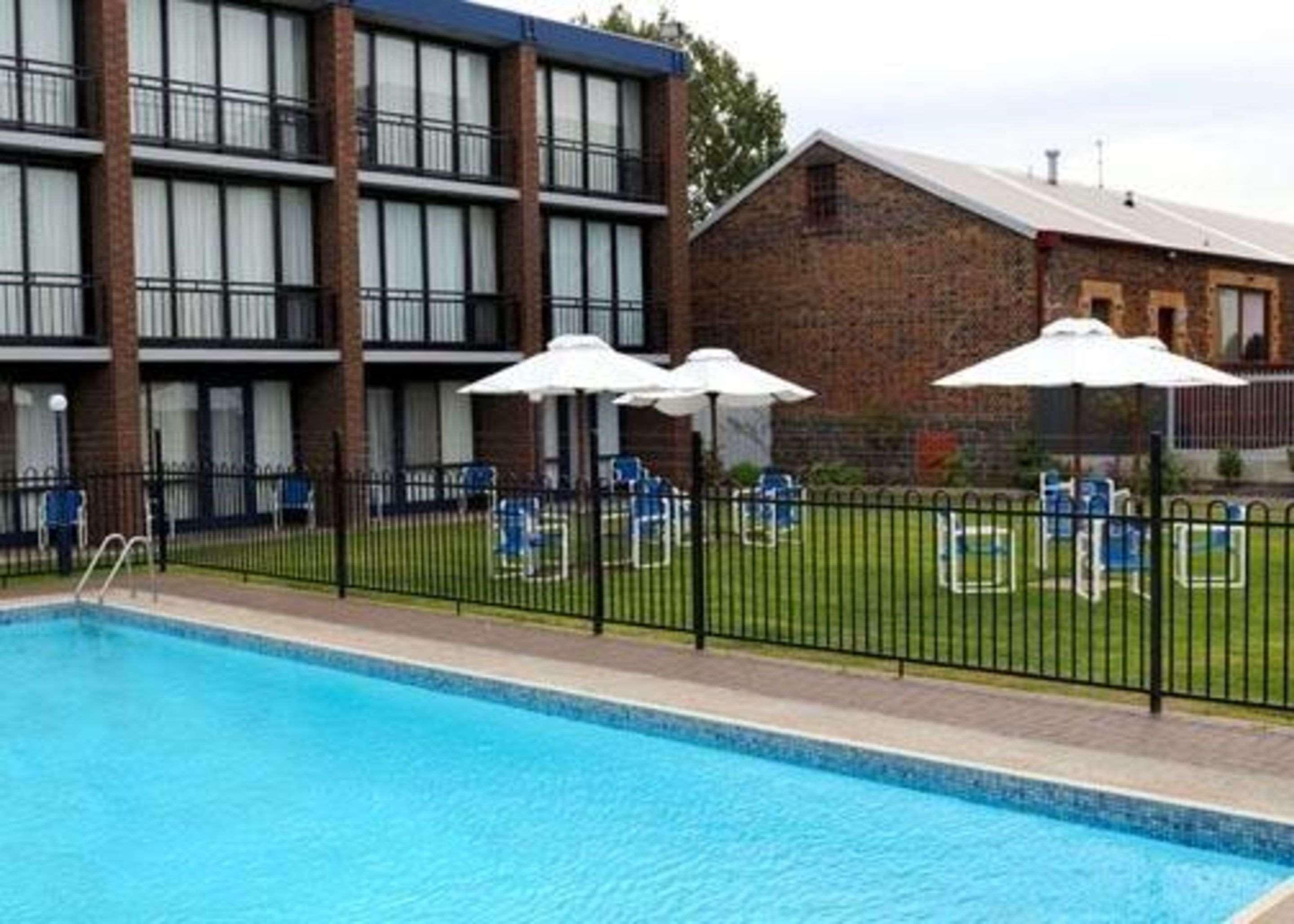 Richmond Henty Hotel Portland Exterior foto
